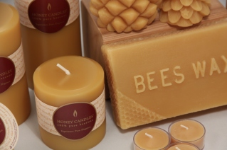 beeswax candles made in canada